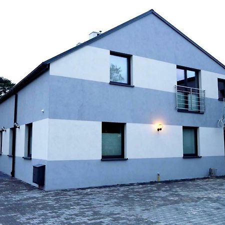 Obiekt Noclegowy Ocelot Pruszków Exterior foto