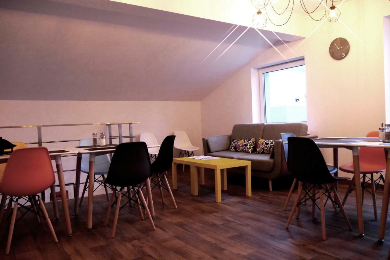 Obiekt Noclegowy Ocelot Pruszków Exterior foto